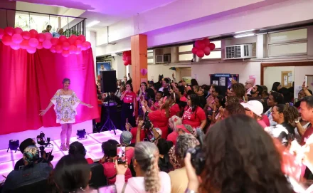 Ribercon - Inca promove autoestima de pacientes em celebração do Outubro Rosa